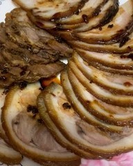 如何做好吃的酱肘子？