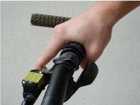 怎样掌握骑乘登山车的平衡技巧