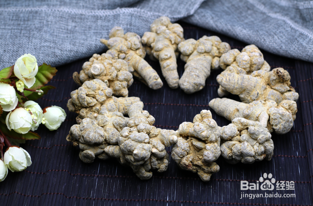 三七粉养胃药膳，田七炖鸡的做法，三七粉的吃法