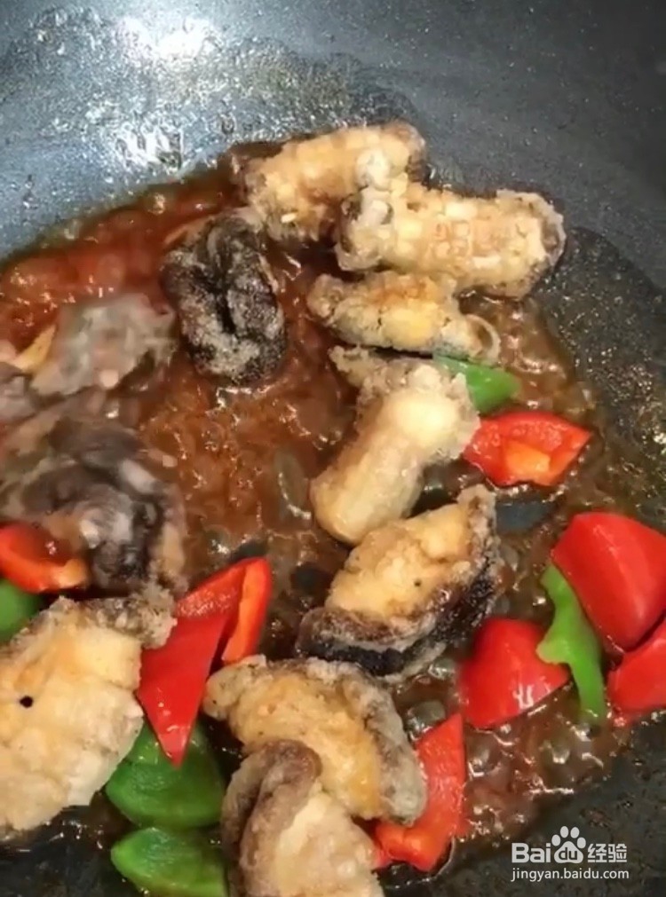 香菇炒青椒怎么做