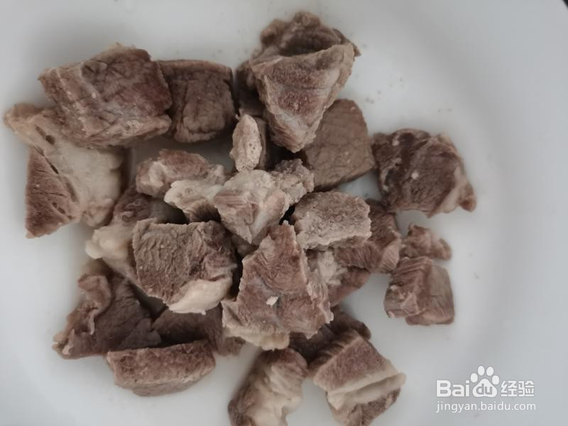 萝卜炖牛肉的做法