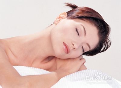 美容觉如何睡才不会变成毁容觉
