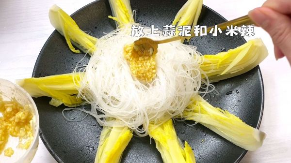 蒜蓉粉丝娃娃菜