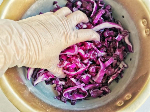 凉拌酸辣紫甘蓝