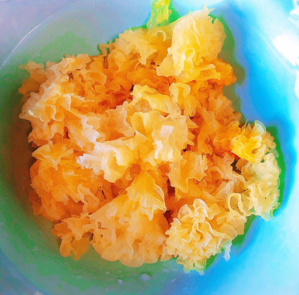 开心果银耳玉米汁