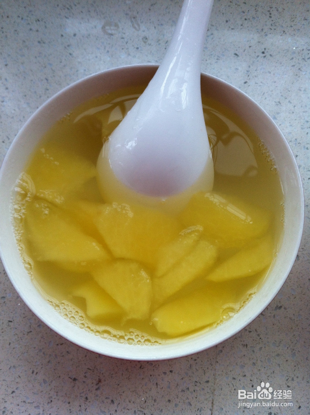 月子水果餐、宝宝助消食—煮苹果