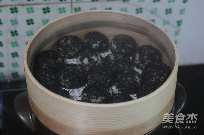 黑芝麻红薯糯米果子