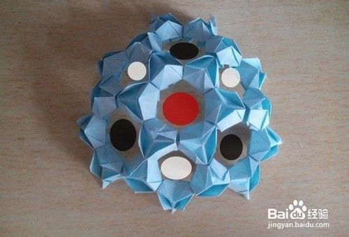 镂空花球的折纸艺术