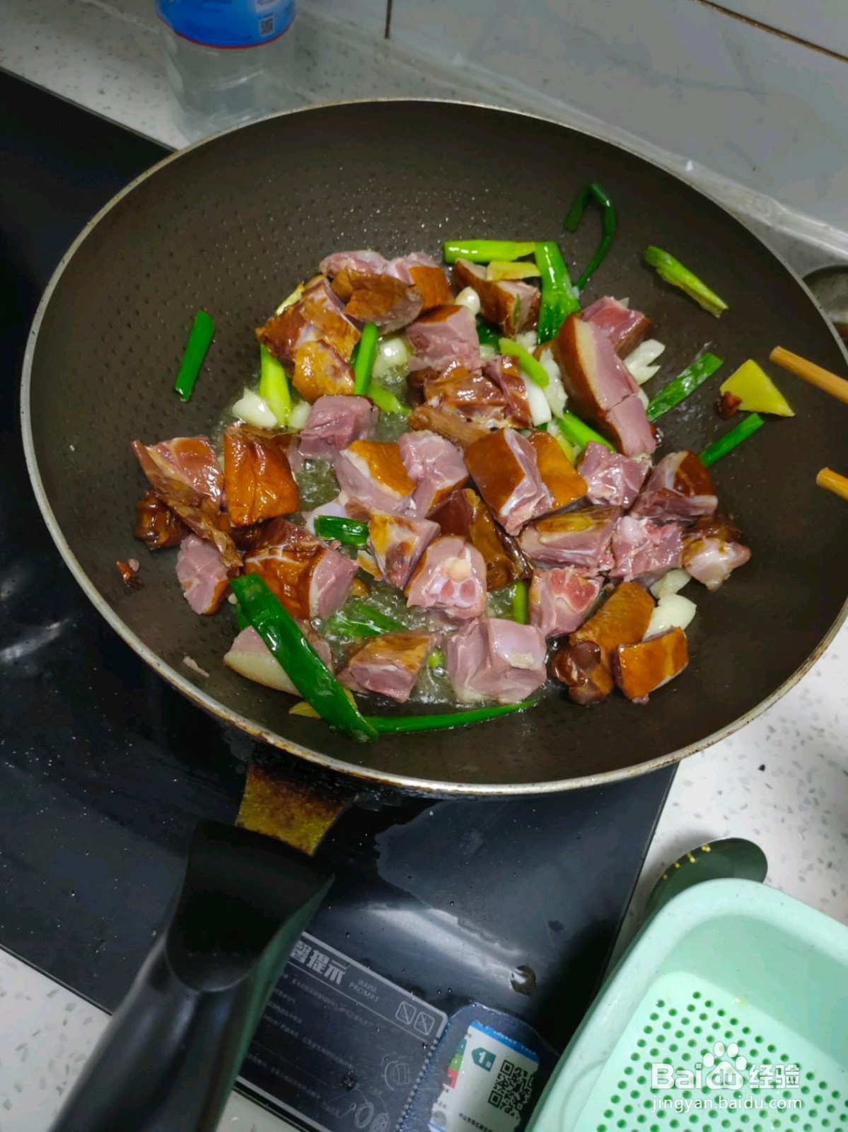 怎么做青椒炒腊鸭腿