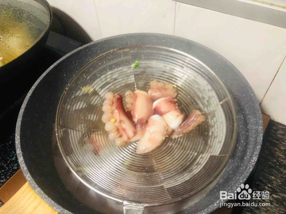 青椒炒鱿鱼制作方法