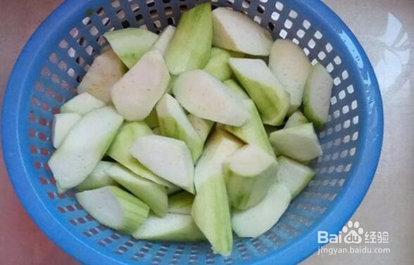 东北野生黑木耳的家常做法