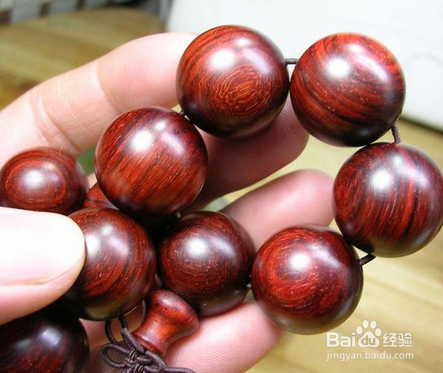 小叶紫檀鉴别方法（新手入门必看）