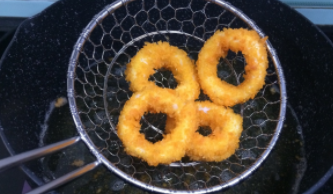 香酥黄金鱿鱼圈