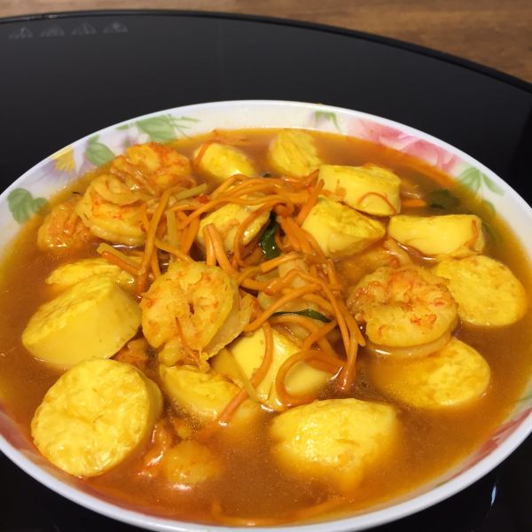 金汤虾仁豆腐羹