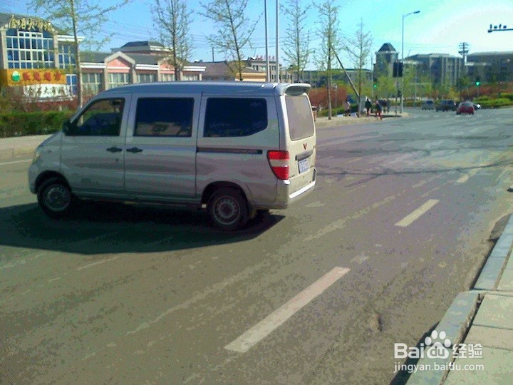 摩托车驾驶员怎样安全行驶