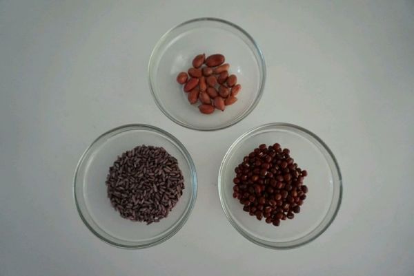 花生红豆紫米粥
