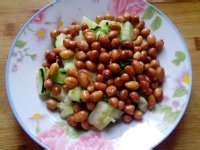 怎样做酸辣花生拌黄瓜