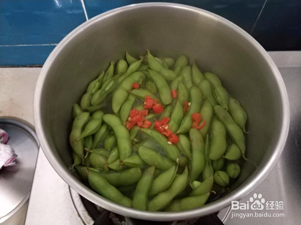 清淡的煮毛豆