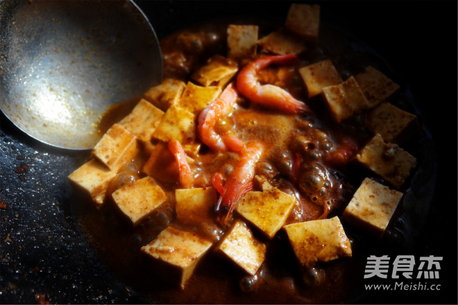 沙茶虾子煨豆腐