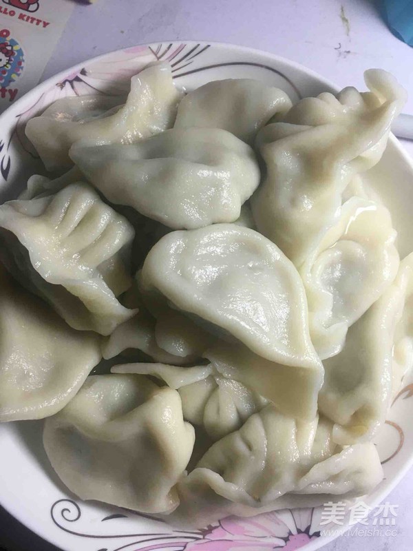 荠菜饺子的做法