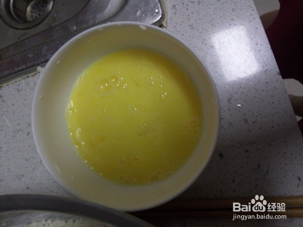 教你如何做非常简单的西红柿鸡蛋疙瘩汤