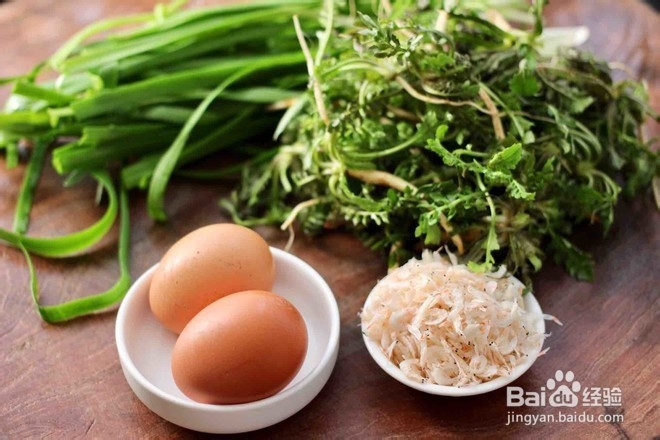 怎么包荠菜鸡蛋虾皮蒸包