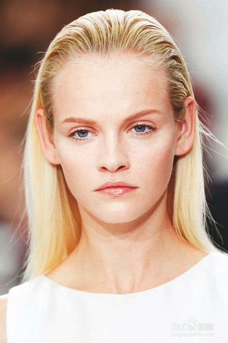 520打造浪漫约会发型，为形象加分