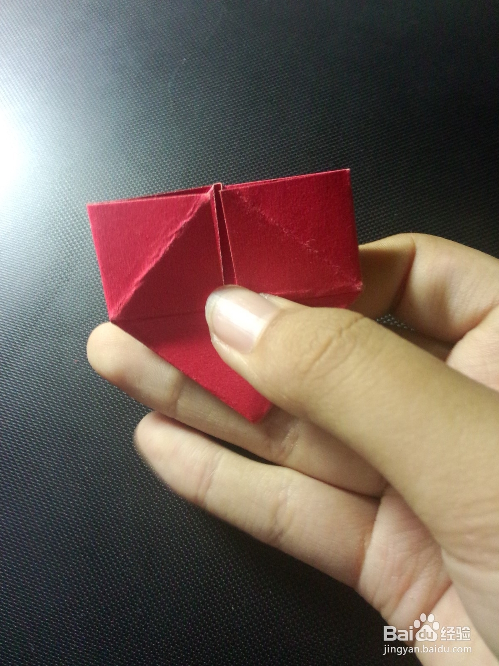 怎么用方形纸折纸心