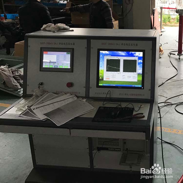 冲击电压发生器的操作方法