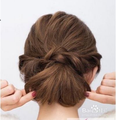 盘发发型简单又好看
