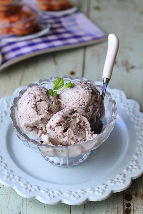 榴莲黑糯米椰浆冰淇淋