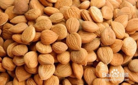 吃哪几种食物可以清除肺部并滋润皮肤