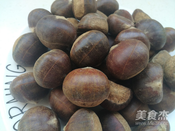 砂锅烤板栗的做法