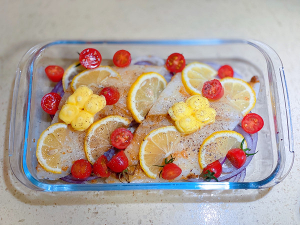 番茄柠檬黄油距比目鱼