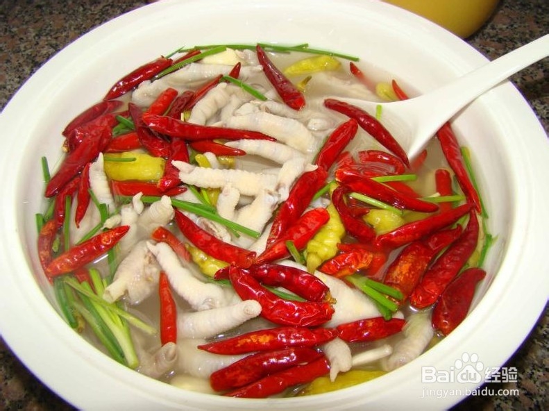 自己做泡椒凤爪，超简单！！