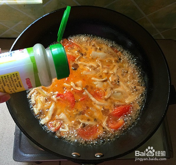 海鲜菇煮狭鳕鱼柳