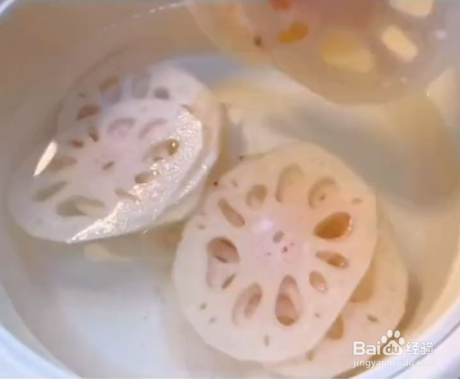 如何制作香辣孜然藕片