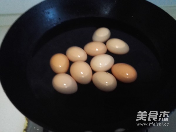 五香卤蛋的做法