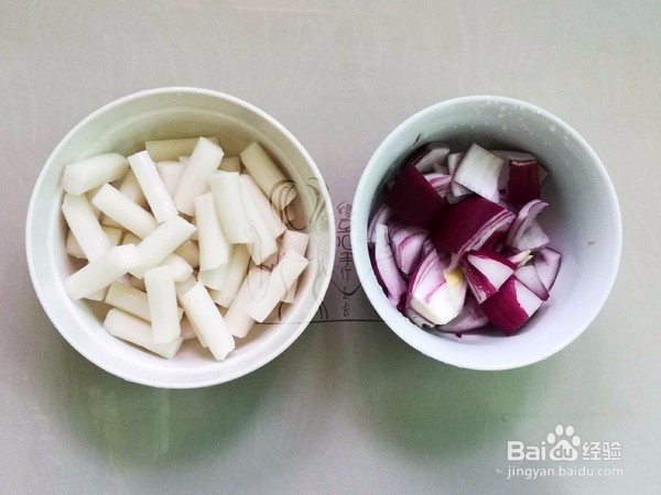 南瓜年糕烤鸡腿制作方法