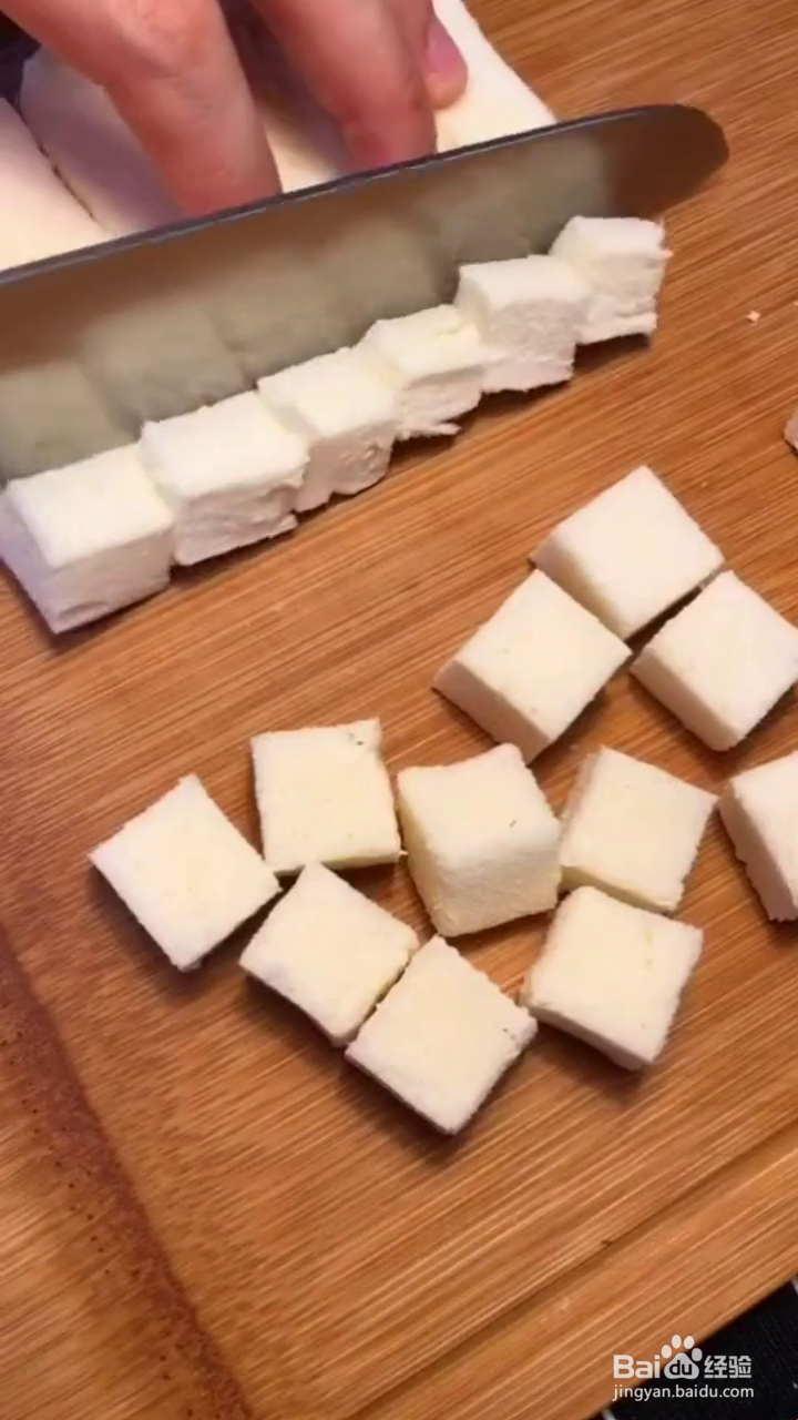 如何制作好吃的馒头鸡蛋饼？