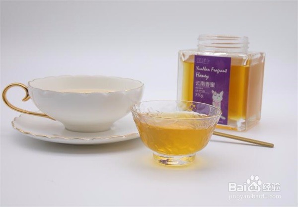 西红柿蜂蜜面膜的做法?西红柿和蜂蜜面膜好处?