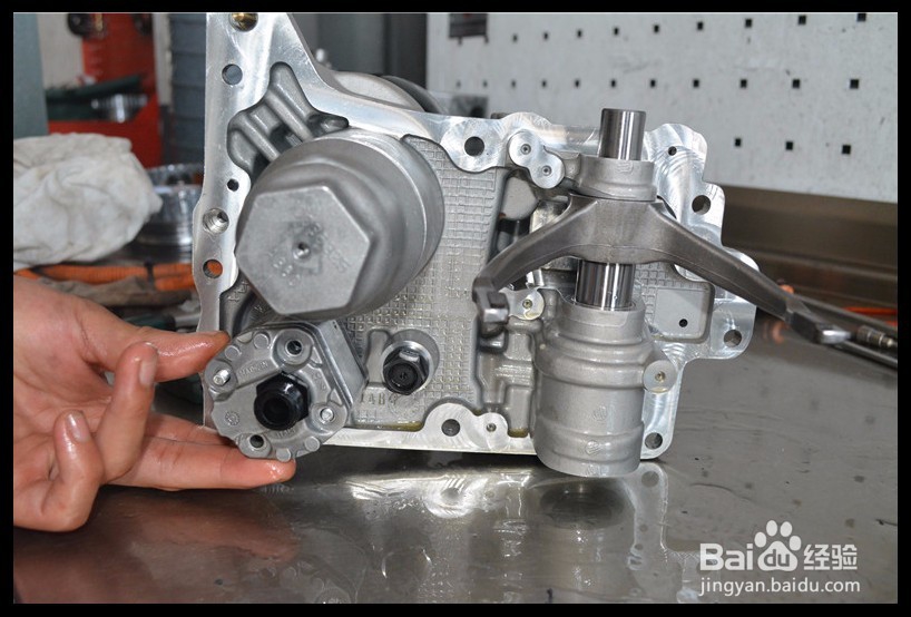 荣威 550 混动 变速箱 阀体 故障 维修 案例