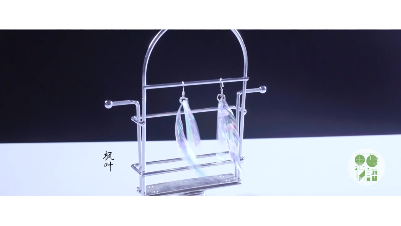 怎样制作DIY3款彩虹镭射耳环