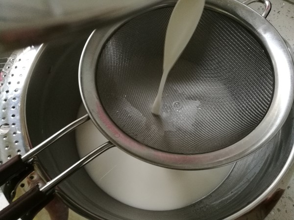 凉皮的制作方法（简单的）