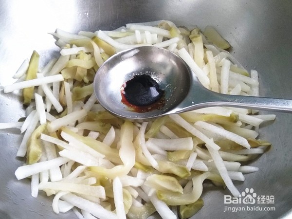 白萝卜炒榨菜