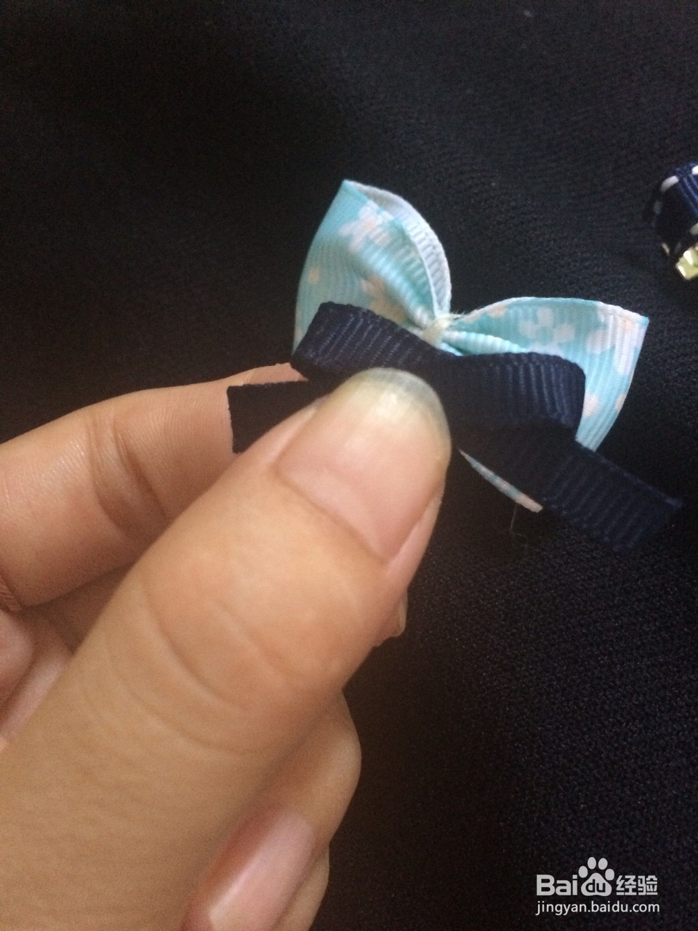 如何将旧发夹翻新