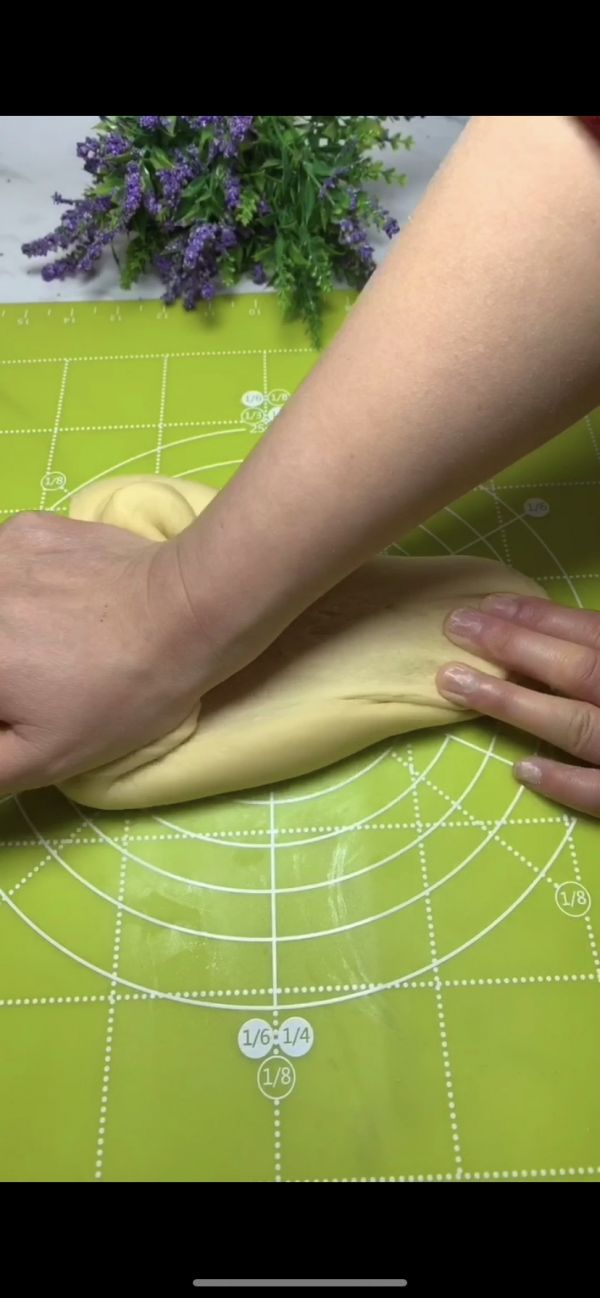 蓬松萱软拉丝好吃不上火的蒸面包