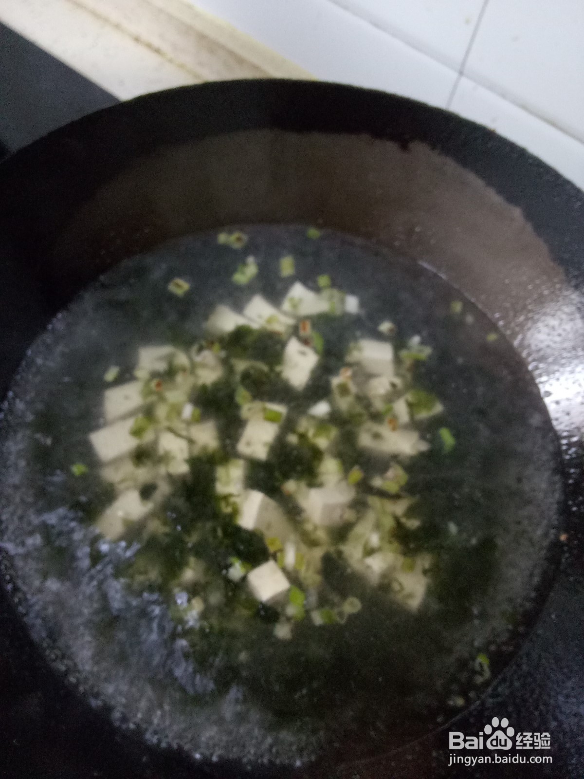 火腿肠豆腐紫菜汤