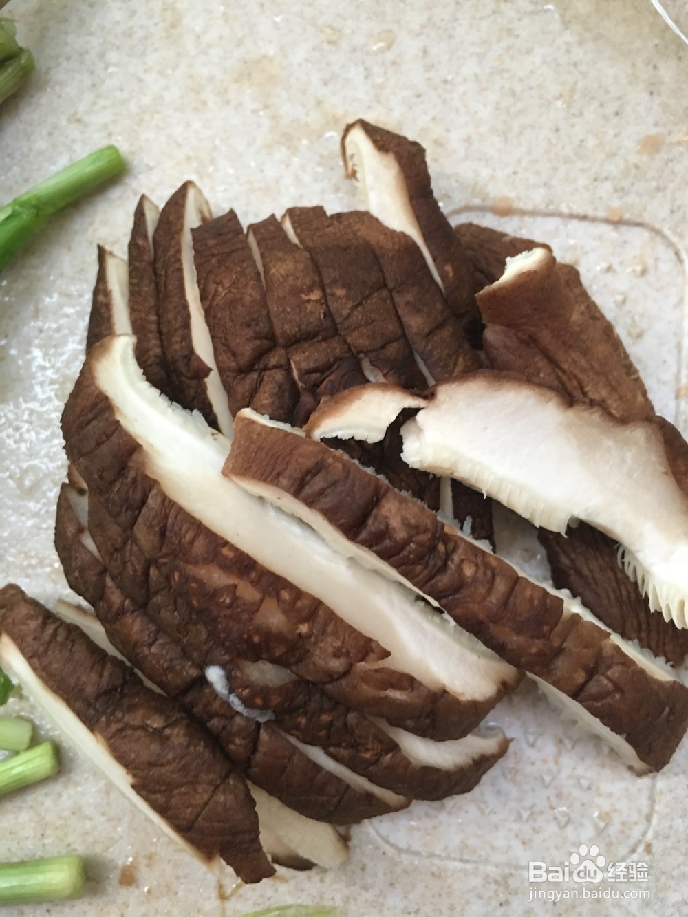 瘦肉炒韭菜的做法