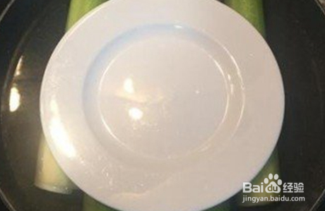 皎白笋沙拉的做法